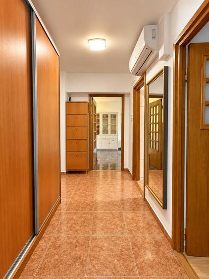 Apartament cu 2 camere decomandat, mobilat în Tomis II