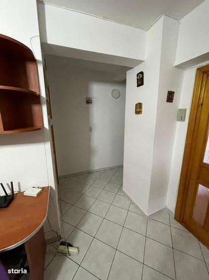Apartament cu 3 camere decomandat în George Enescu