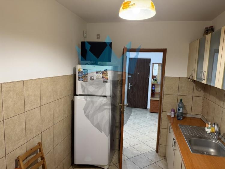 Apartament cu 2 camere decomandat, mobilat în Basarabia