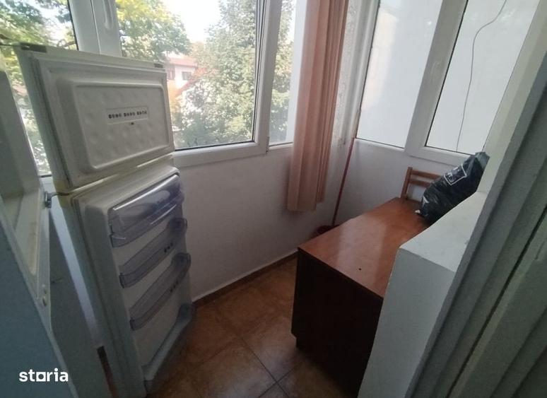 Apartament cu 2 camere nedecomandat în Tătărași