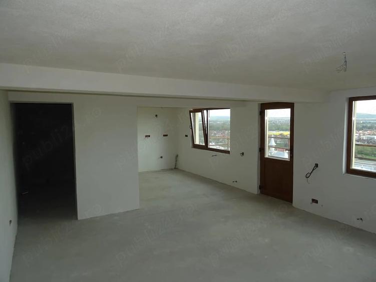 Casă cu Teren 640 Mp în Dealuri Oradea