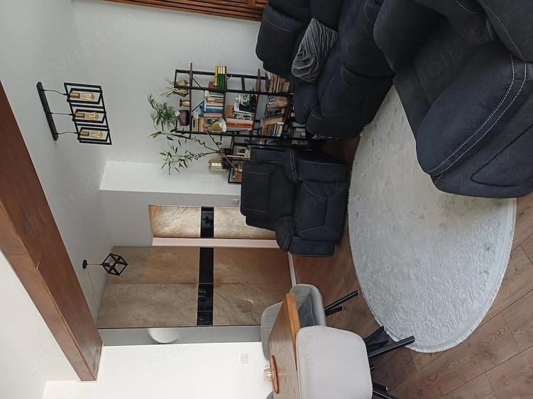 Apartament cu 2 camere semidecomandat în Central