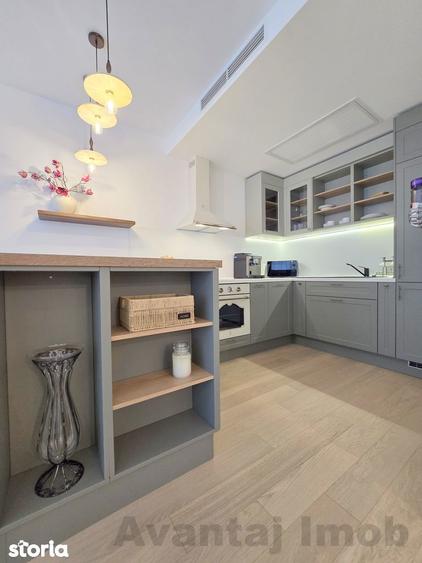 Apartament cu 2 camere, mobilat în Tei
