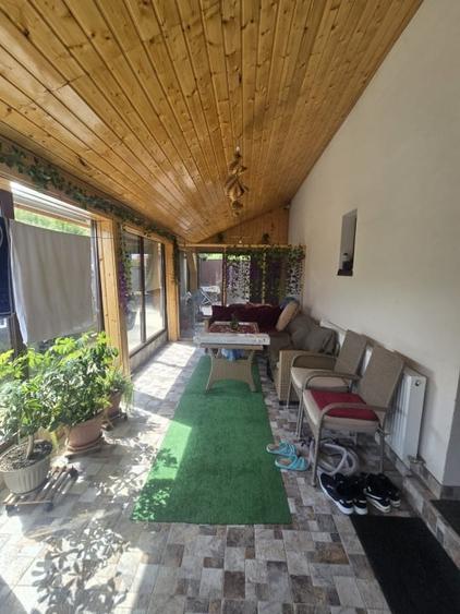 Casă individuală cu 5 camere cu Canalizare în Câmpenești