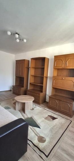 Apartament cu 2 camere semidecomandat, mobilat în Griviței