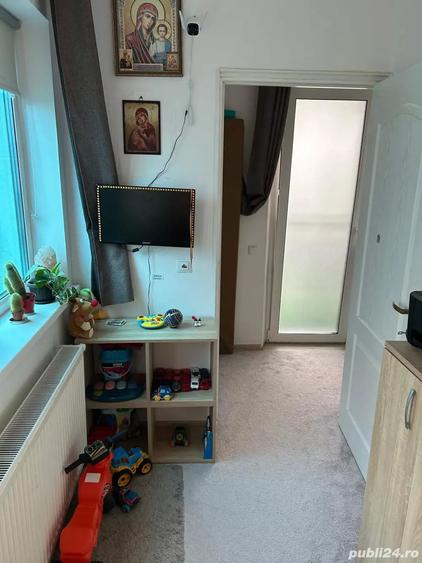Apartament cu 2 camere semidecomandat în Florești