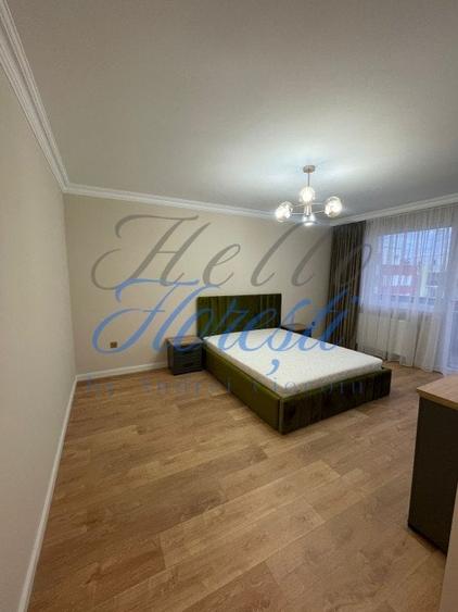 Apartament cu 3 camere semidecomandat, mobilat în Florești