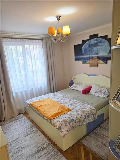 Apartament cu 3 camere circular, mobilat în Astra