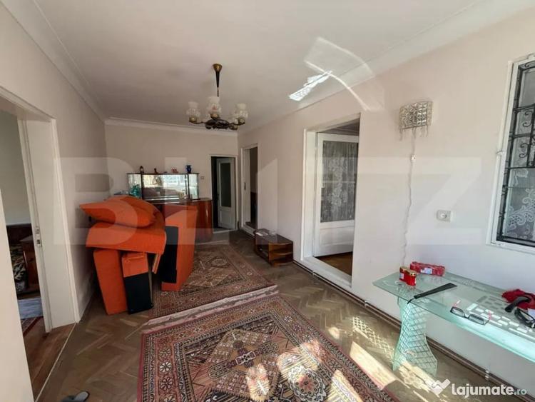 Casă cu 3 camere cu Teren 2800 Mp în Păulești