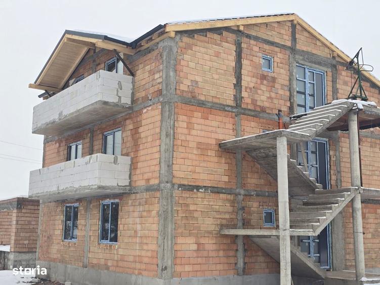 Apartament cu 2 camere decomandat în 7 Noiembrie