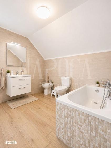 Casă cu 4 camere cu Teren 250 Mp în Central