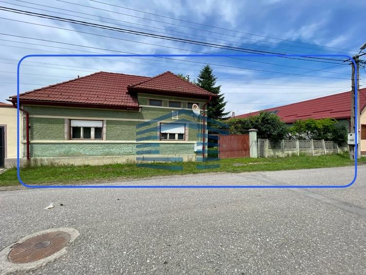 Casă individuală cu 3 camere cu Canalizare în Prejmer