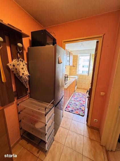 Apartament cu 2 camere semidecomandat în Pantelimon