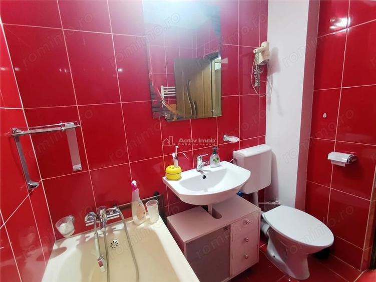 Garsonieră semidecomandată în Central