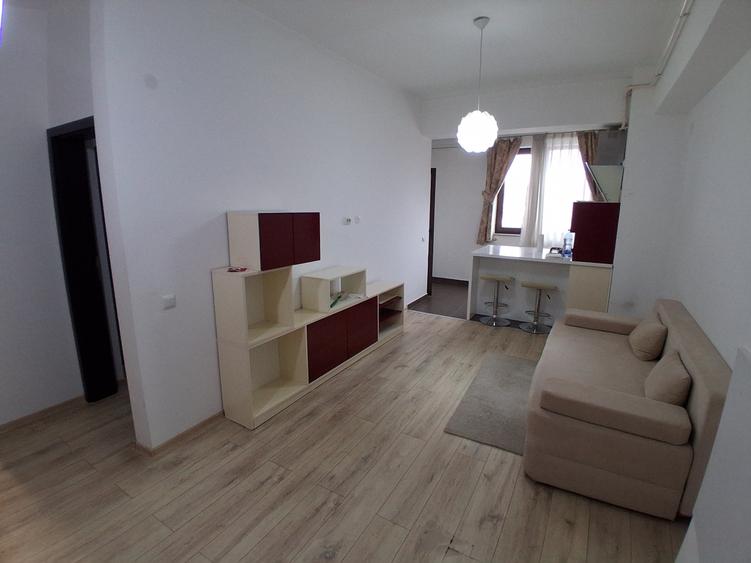 Apartament cu 2 camere semidecomandat, mobilat în Păcurari