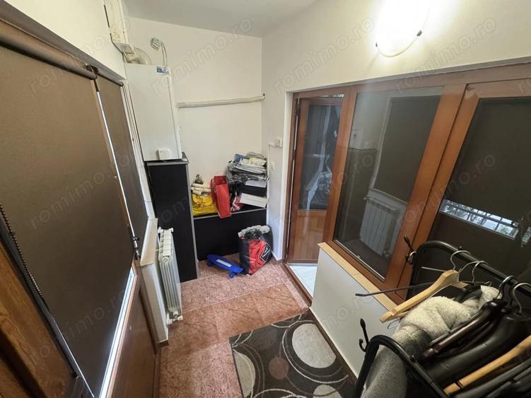Apartament cu 2 camere decomandat, mobilat în Casa de Cultură