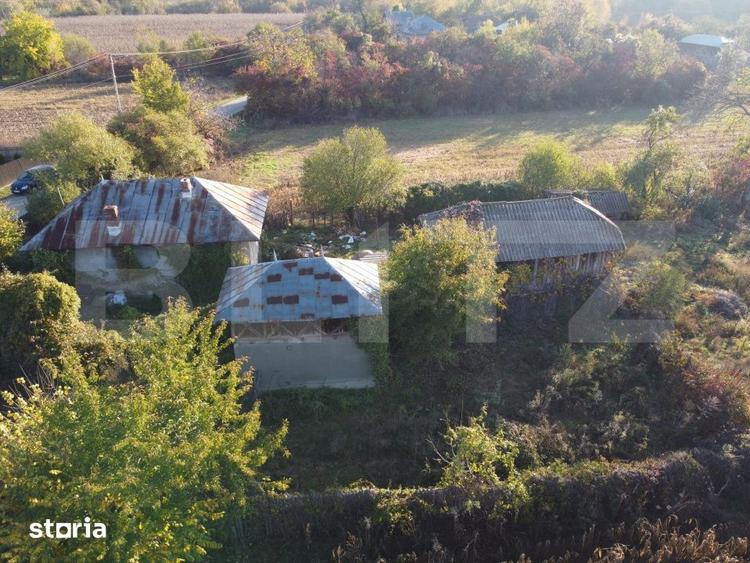 Casă cu 2 camere cu Teren 1000 Mp în Valea