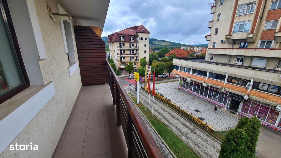 Apartament cu 2 camere decomandat în Ultracentral