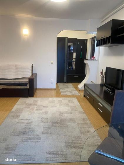 Garsoniera, Centrul Civic, str. Toamnei - 3