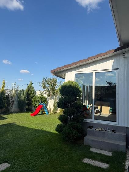 Duplex cu 3 camere cu Canalizare în Bucovăț (Remetea Mare)
