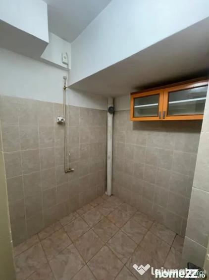 Apartament cu 2 camere semidecomandat în Ultracentral