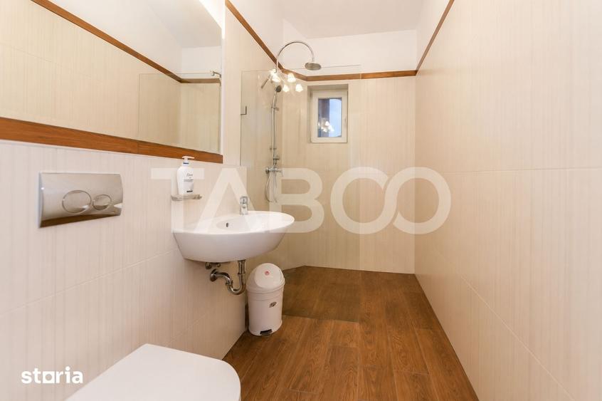 Apartament cu 4 camere decomandat în Calea Dumbrăvii