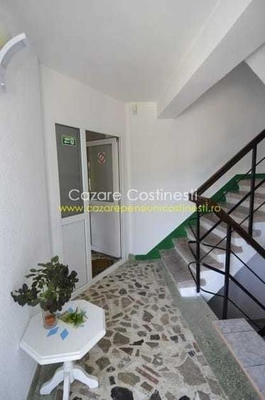 Casă cu 4 camere decomandat în Costinești