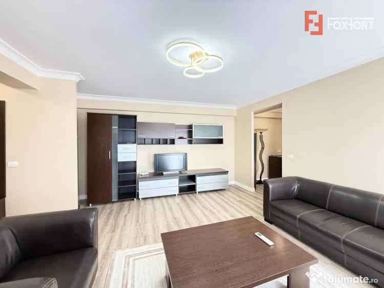 Apartament cu 2 camere decomandat în Lipovei