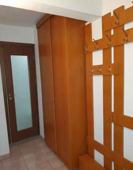 Apartament 3 camere -  decomandat - 12