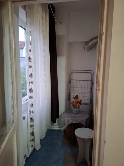Garsonieră decomandată în Exterior Vest