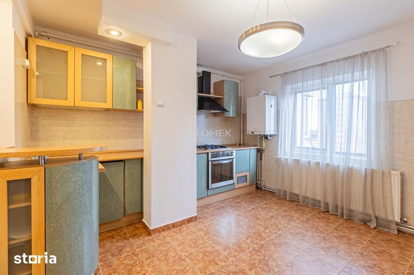 Apartament cu 4 camere în Scriitorilor