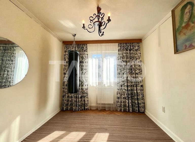 Apartament cu 4 camere decomandat în Mănăștur