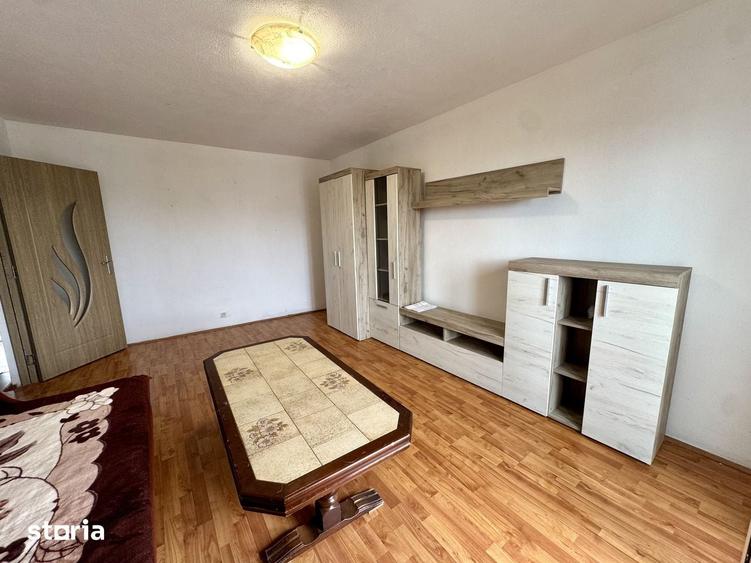 Vand apartament 3 camere, Aradul Nou - 1