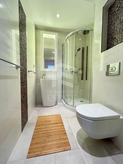 Apartament cu 3 camere decomandat, mobilat în Nord