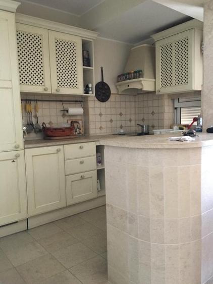 Apartament cu 4 camere decomandat, mobilat în Nord