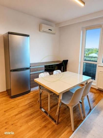 Apartament cu 2 camere semidecomandat în Sisești