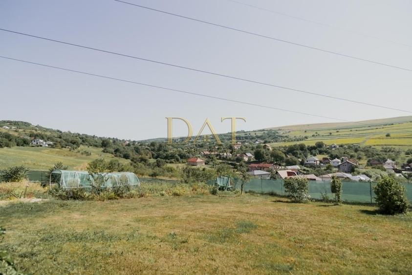 Casă individuală cu 4 camere cu Garaj în Feleacu
