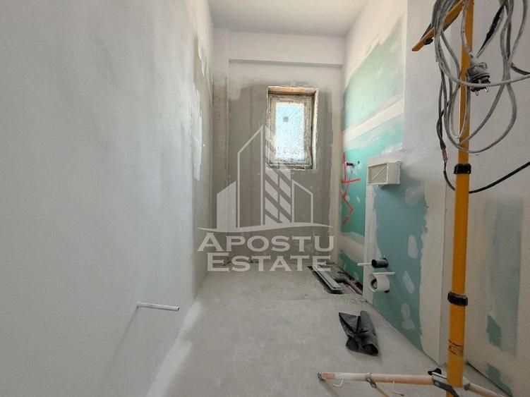 Apartament cu 2 camere semidecomandat în Sânandrei