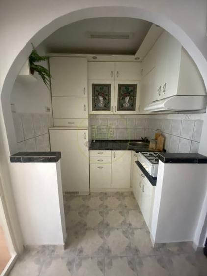 Garsonieră utilată, mobilată, str Uzinelor, după Podul CFR, tel 0749645066 - 3