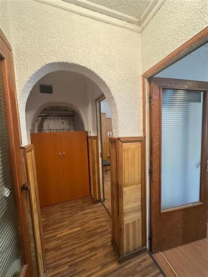 Apartament cu 3 camere decomandat, mobilat în Luncă