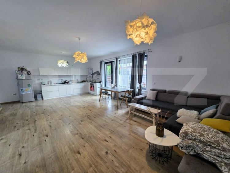 Casă individuală cu 4 camere cu Teren 250 Mp în Florești