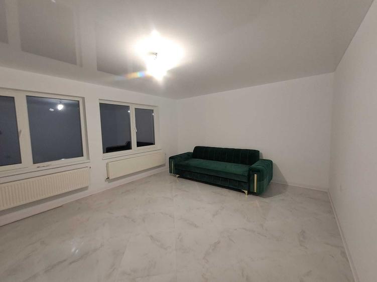 Casă cu 3 camere în Cazasu