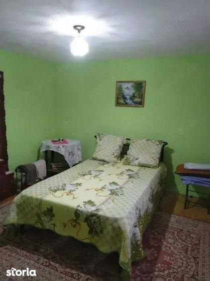 Casă cu 3 camere cu Teren 100 Mp în Măceșu de Jos