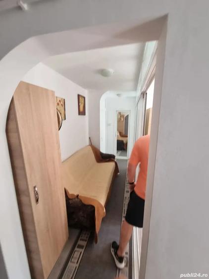 Apartament cu 2 camere decomandat în Neptun