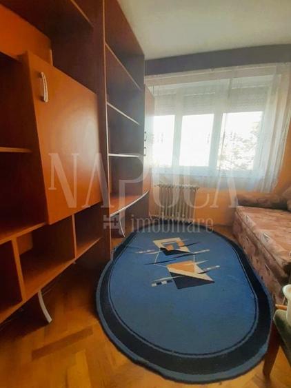 Apartament cu 3 camere decomandat în Cantemir