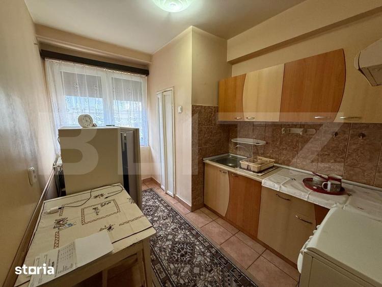 Apartament cu 3 camere semidecomandat în Ultracentral