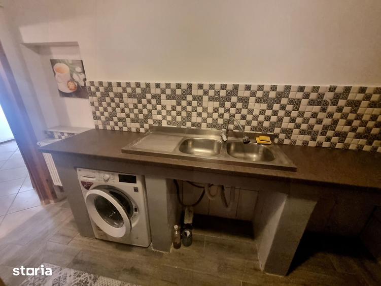 Casă cu 3 camere cu Teren 100 Mp în Tomis I