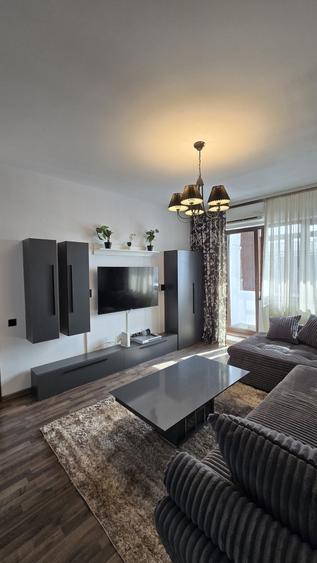 Apartament cu 2 camere decomandat în Sălaj