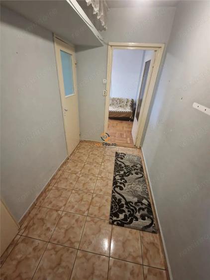 Apartament cu 2 camere semidecomandat în Dacia