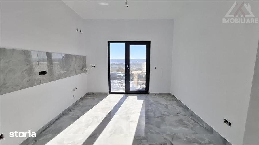 Casă cu 4 camere cu Teren 250 Mp în Miroslava